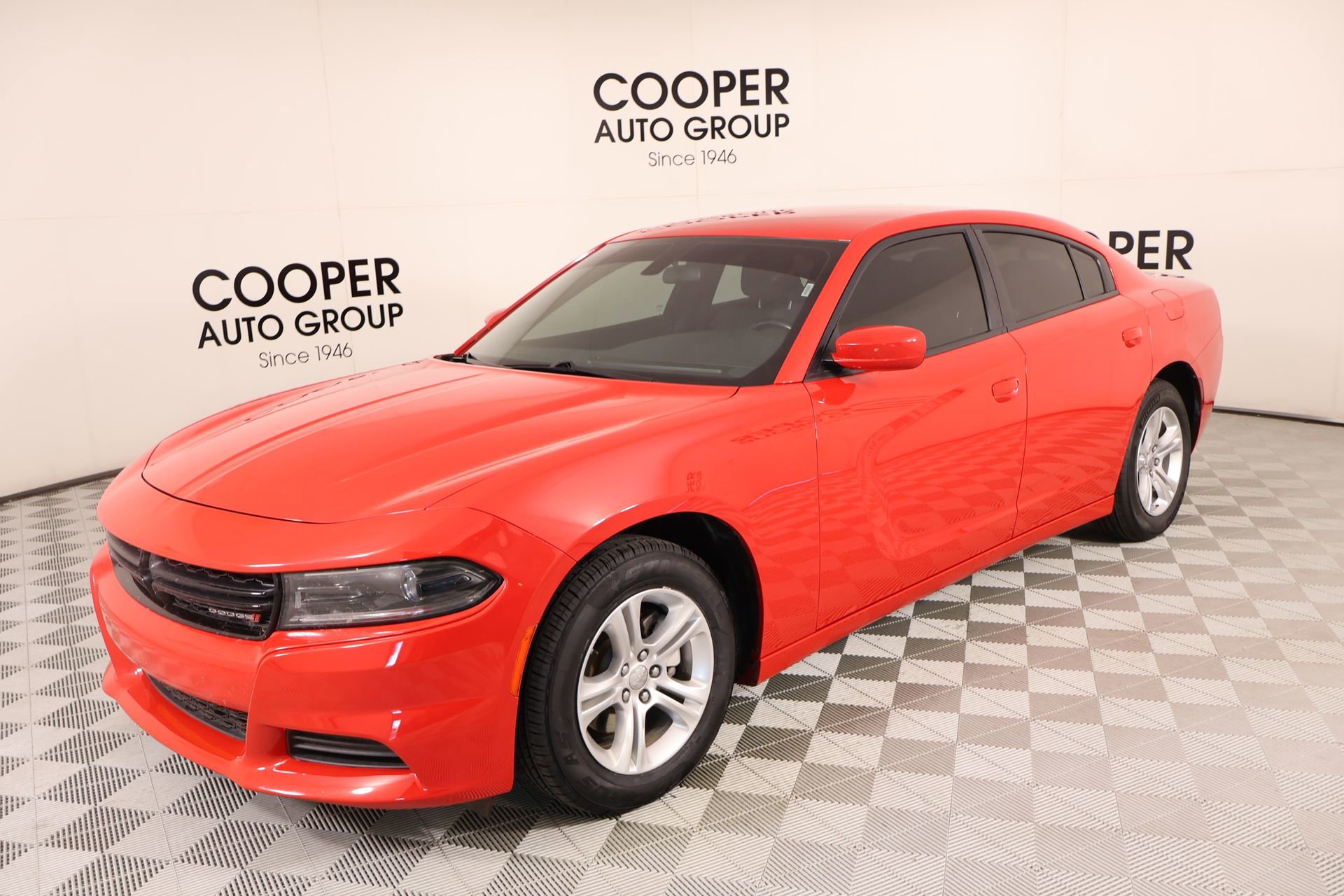 Used 2022 Dodge Charger SXT RWD image 9