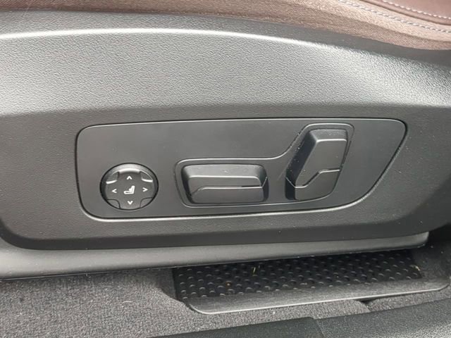 Used 2025 BMW X2 xDrive28i image 22