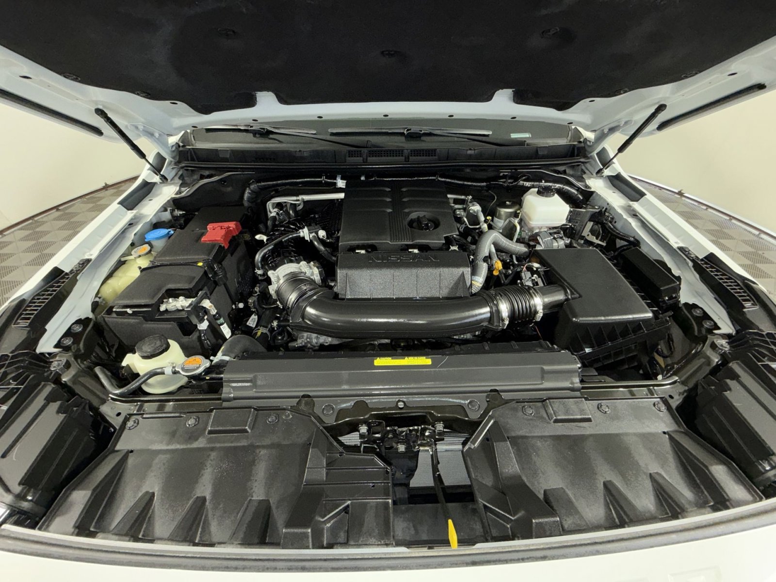 Used 2024 Nissan Frontier SV w/ SV Convenience Package image 27