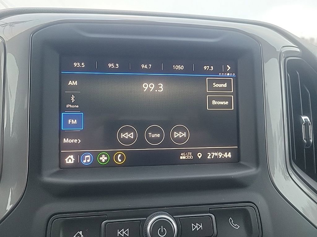 Used 2021 Chevrolet Silverado 2500 Custom w/ Custom Value Package image 14