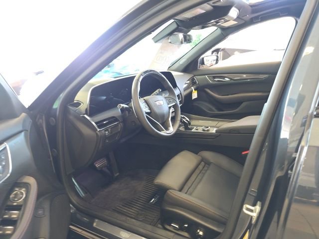 Used 2025 Cadillac CT5 V image 17