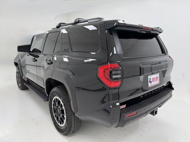 Used 2025 Toyota 4Runner TRD Off-Road Premium image 38