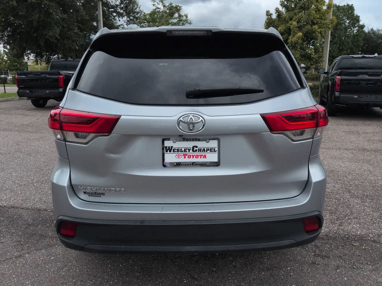 Certified 2018 Toyota Highlander LE FWD image 5