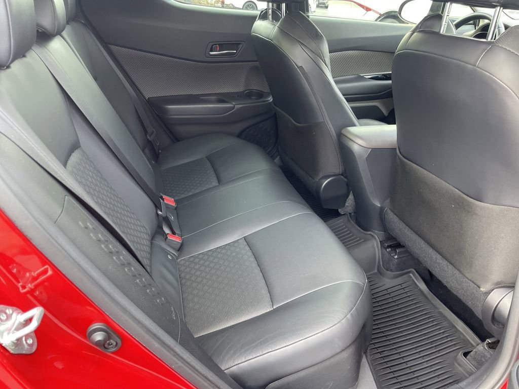 Used 2020 Toyota C-HR Limited image 23