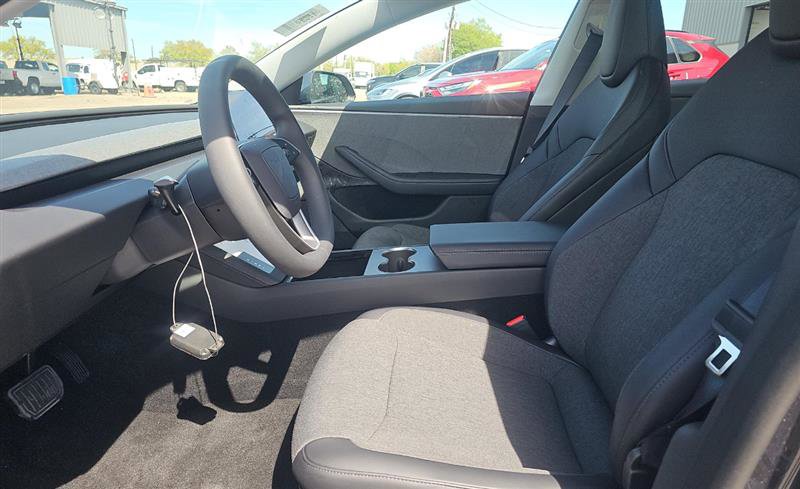 Used 2026 Tesla Model 3 image 7