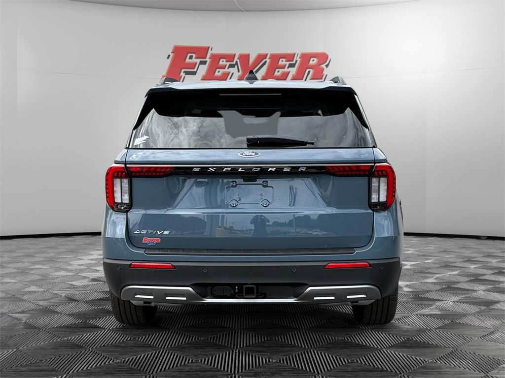 New 2025 Ford Explorer Active w/ Active Comfort Package image 6