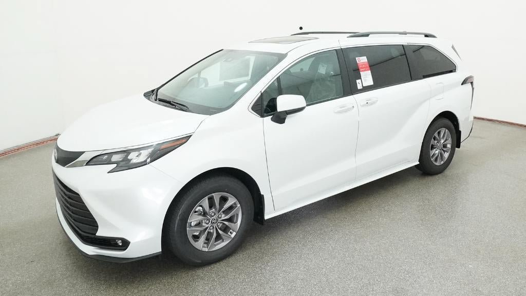 New 2026 Toyota Sienna XLE