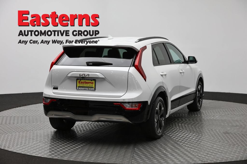Used 2023 Kia Niro Wind FWD image 5