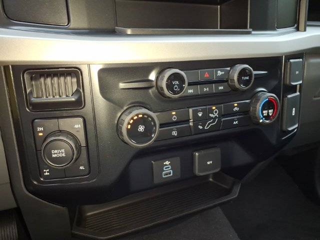New 2027 Ford F250 XL w/ STX Appearance Package AWD/4WD image 14