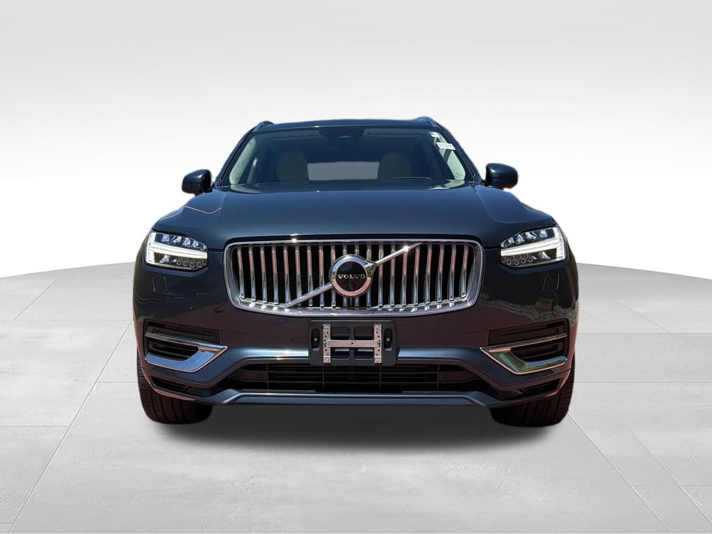 Used 2023 Volvo XC90 T8 Ultimate w/ Lounge Package AWD/4WD video 2
