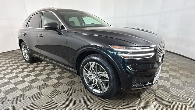 Used 2025 Genesis GV70 2.5T AWD/4WD image 2