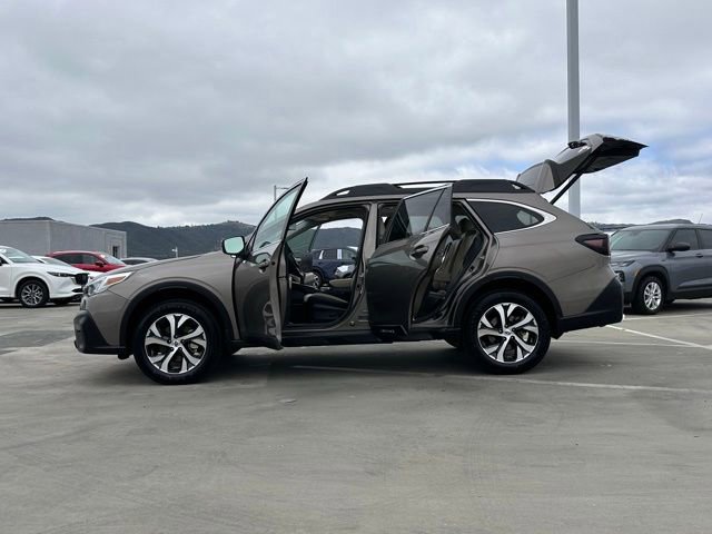 Certified 2021 Subaru Outback Limited AWD/4WD image 27