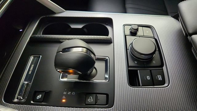 New 2026 MAZDA CX-90 Plug-In Hybrid w/ Preferred AWD/4WD image 16