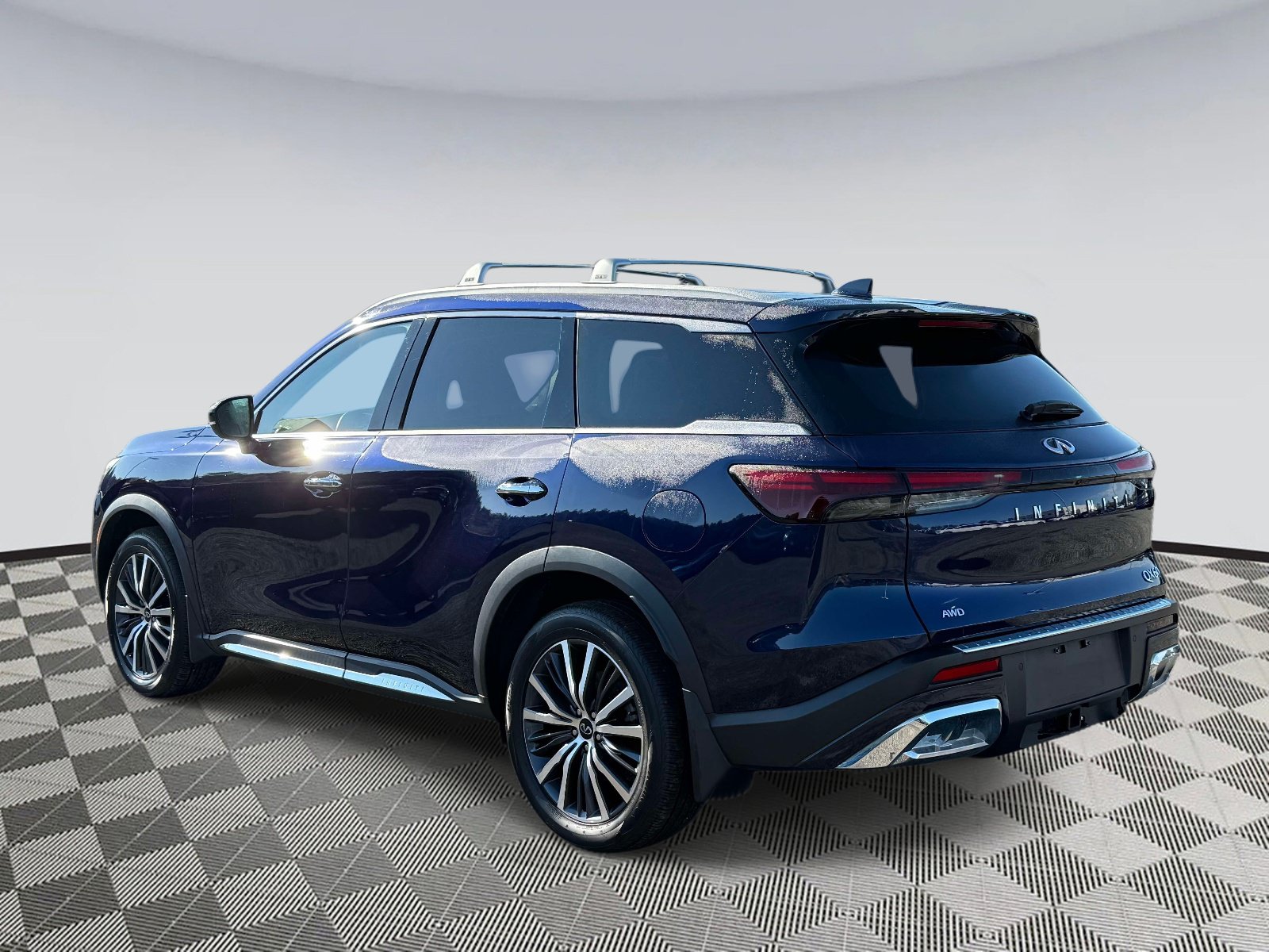 Used 2022 INFINITI QX60 Sensory w/ Vision Package AWD/4WD image 4