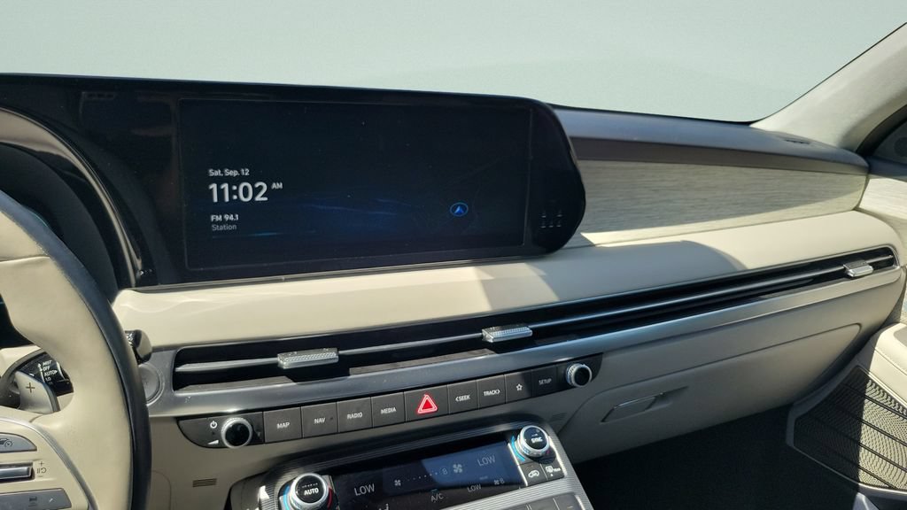 Used 2025 Hyundai Palisade Calligraphy FWD image 14