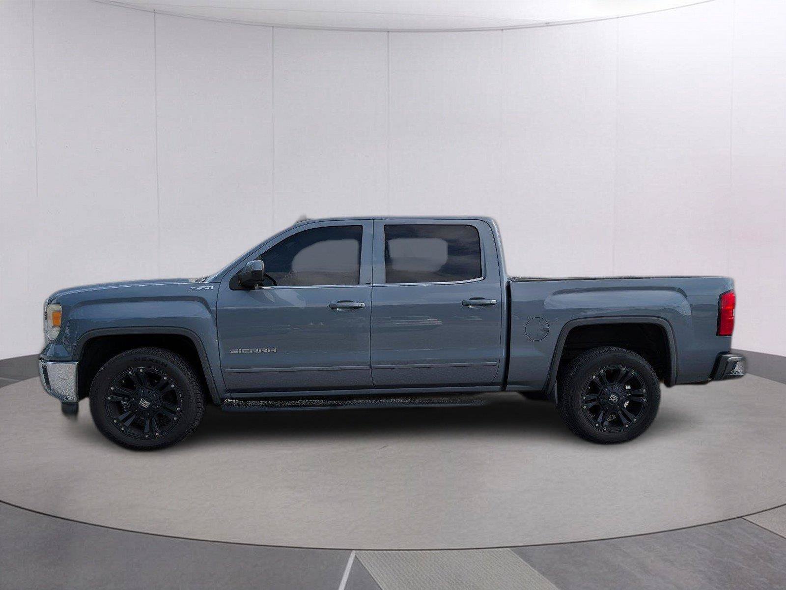 Used 2015 GMC Sierra 1500 SLE w/ SLE Value Package RWD image 2