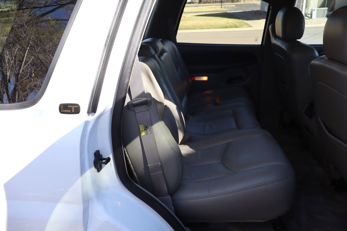 Used 2003 Chevrolet Tahoe LT image 21