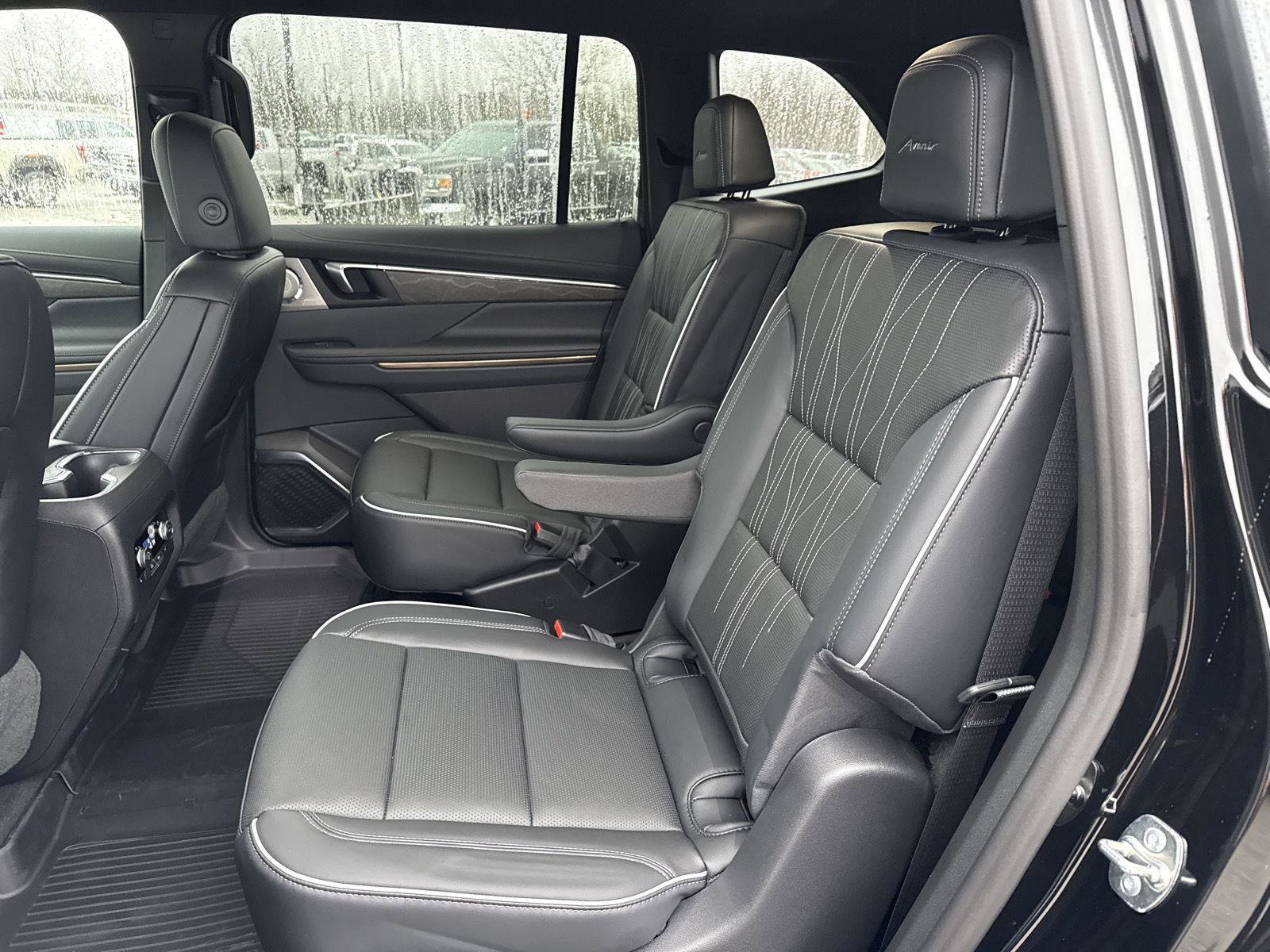 New 2026 Buick Enclave Avenir w/ Super Cruise Package image 17