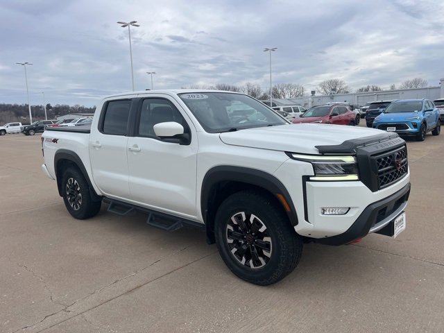 Used 2023 Nissan Frontier PRO-4X w/ Pro Convenience Package image 1