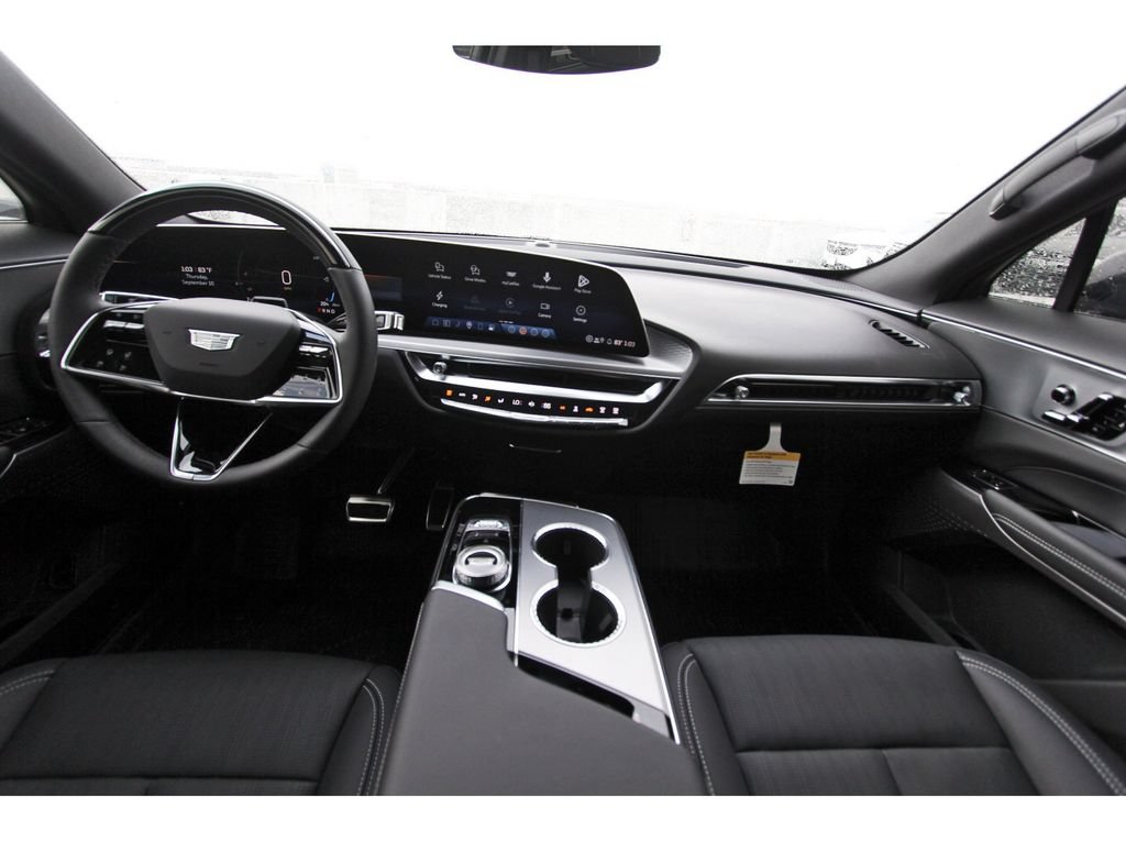 New 2027 Cadillac Lyriq Sport RWD image 9