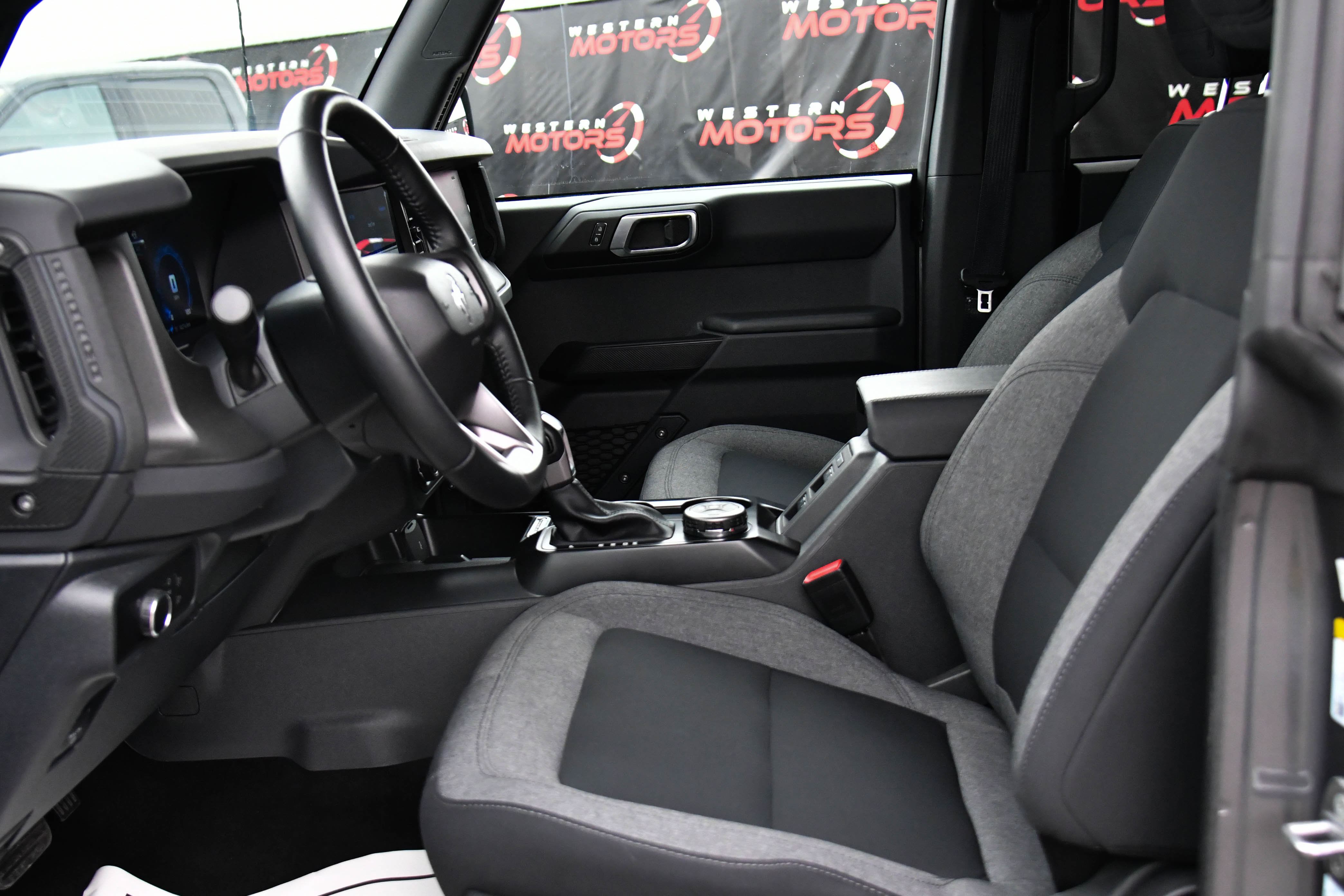 Used 2025 Ford Bronco Big Bend image 17