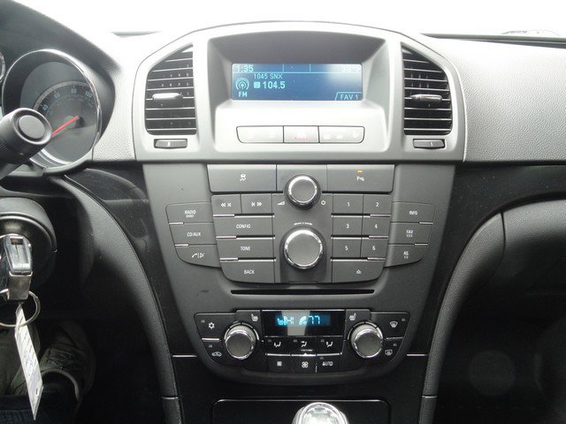 Used 2011 Buick Regal CXL w/ RL4 Preferred Equipment Group image 11