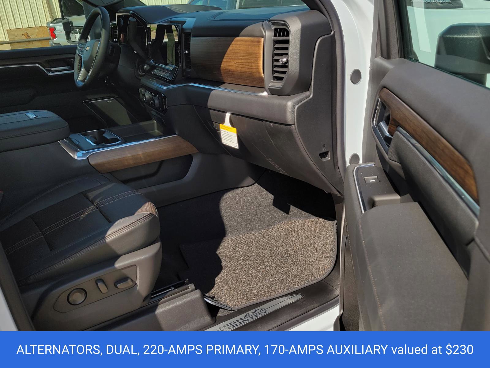 New 2026 Chevrolet Silverado 3500 High Country w/ High Country Premium Package AWD/4WD image 7