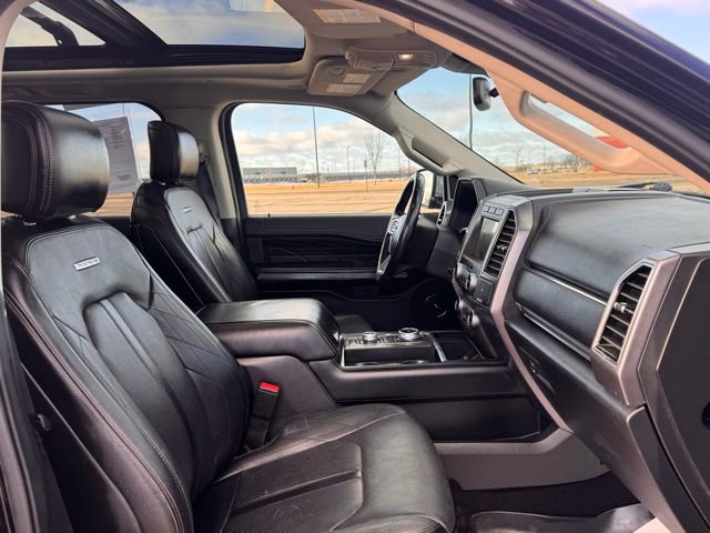 Used 2019 Ford Expedition Platinum image 23