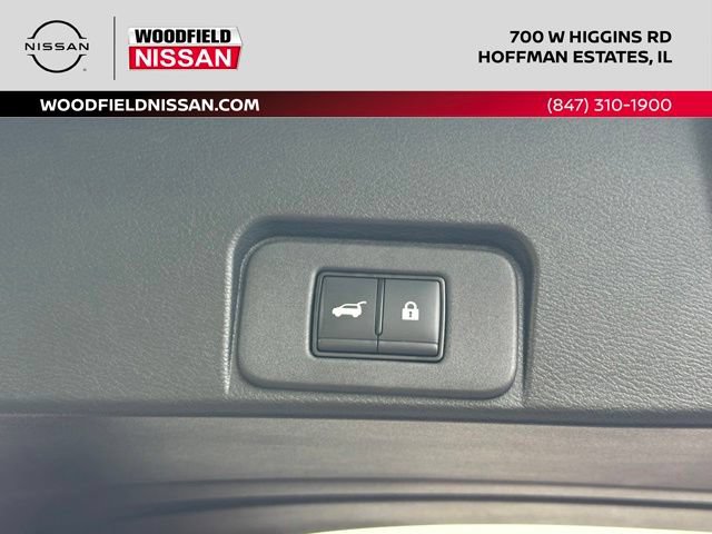 Certified 2025 Nissan Rogue SV w/ SV Premium Package AWD/4WD image 18