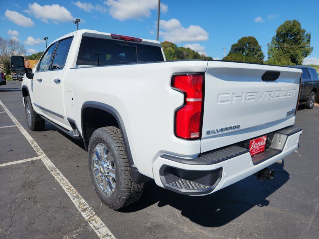 New 2026 Chevrolet Silverado 2500 High Country w/ High Country Premium Package image 3