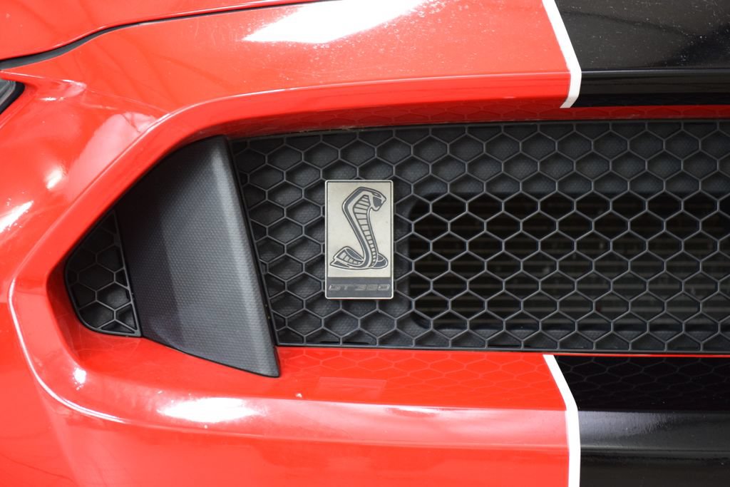Used 2016 Ford Mustang Shelby GT350 w/ Technology Package RWD image 16