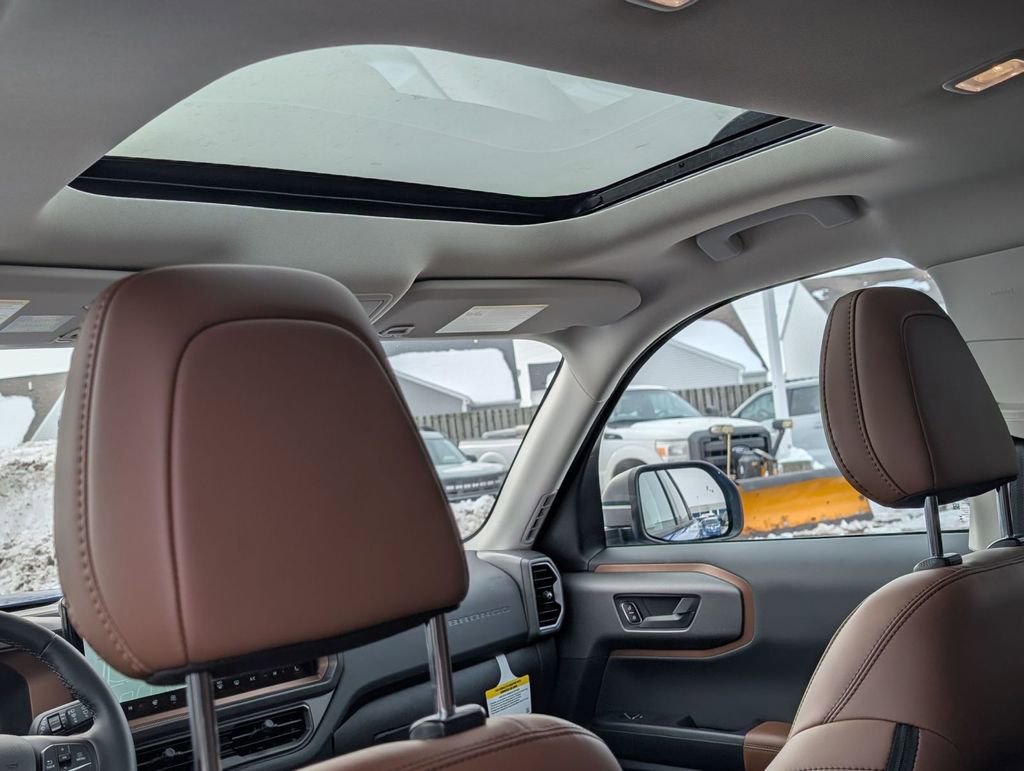 New 2025 Ford Bronco Sport Outer Banks w/ Sasquatch Outer Banks Package image 46