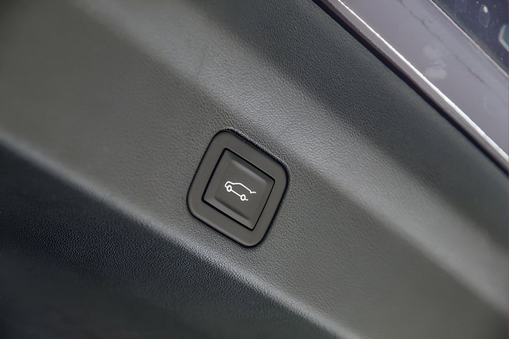 New 2025 Cadillac Escalade IQ Sport 2 image 6