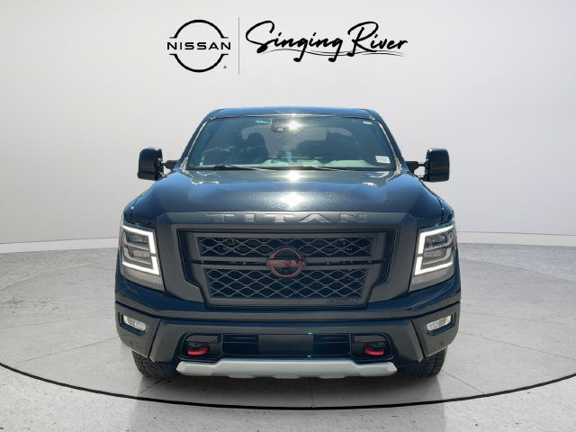 Used 2024 Nissan Titan PRO-4X w/ Pro-4x Convenience Package AWD/4WD image 2