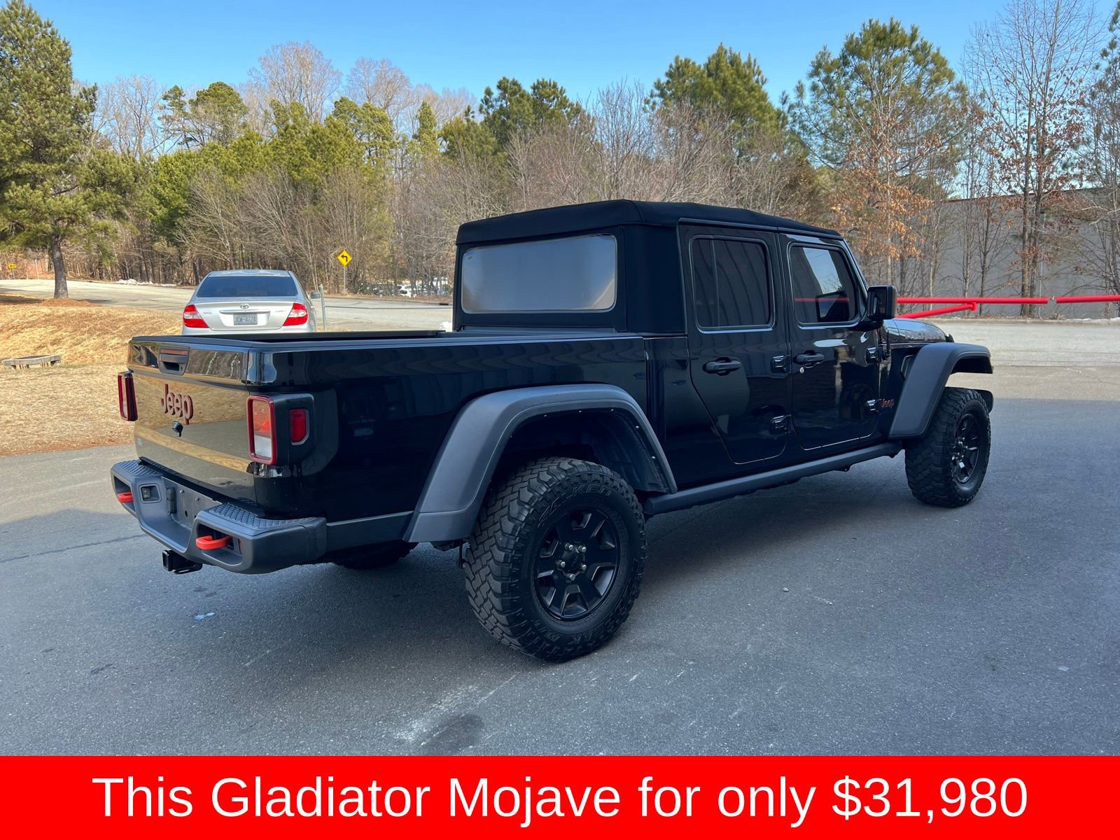 Used 2022 Jeep Gladiator Mojave w/ Cold Weather Group image 22