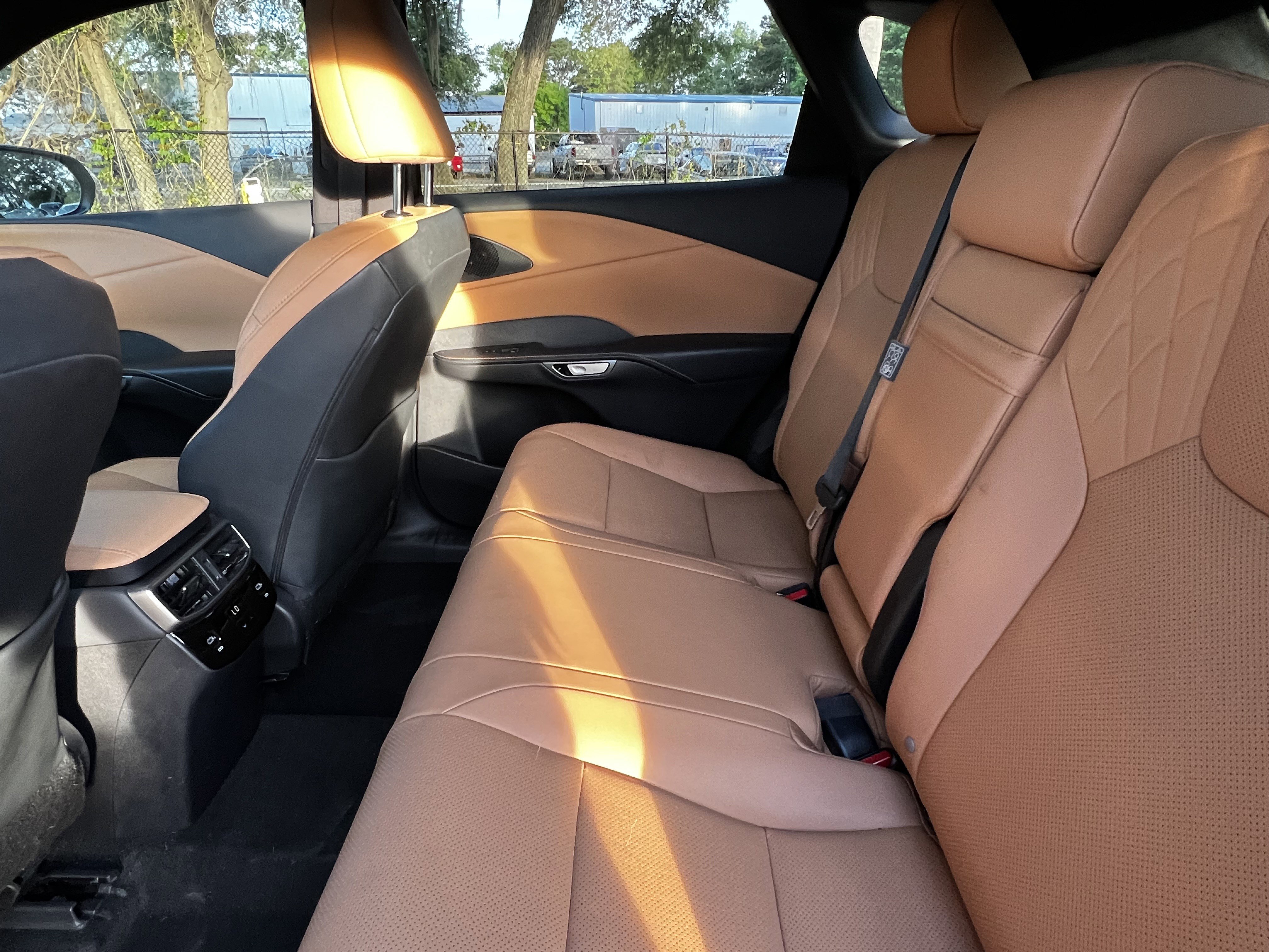 Used 2024 Lexus RX 350 Premium w/ Accessory Package (Z1) FWD image 30