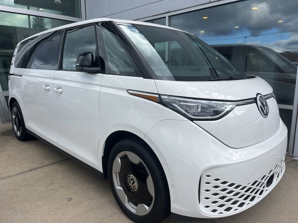 New 2025 Volkswagen ID. Buzz Pro S