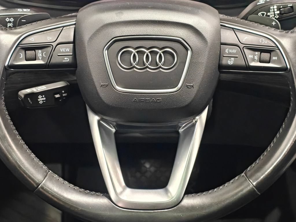 Used 2017 Audi Q7 3.0T Prestige AWD/4WD image 6