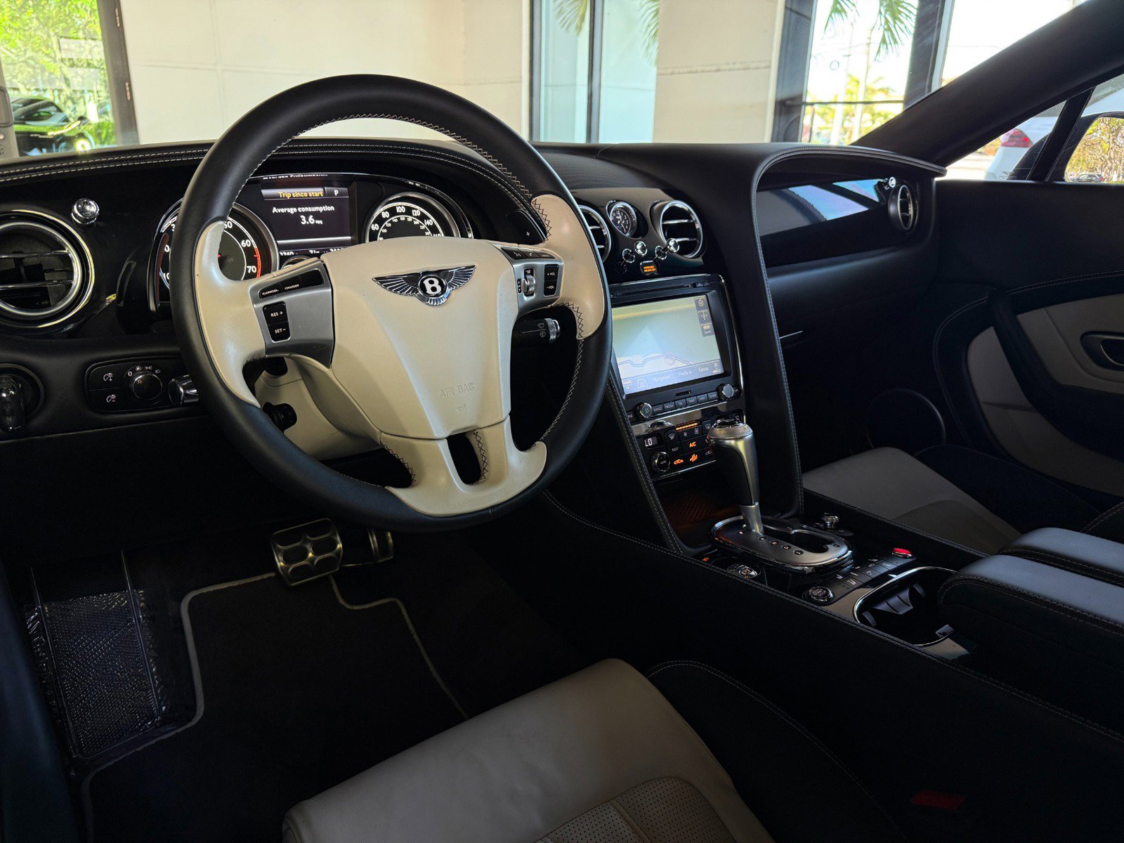 Used 2015 Bentley Continental GT V8 S image 31