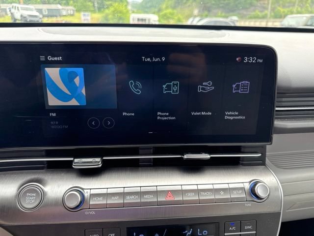 Used 2025 Hyundai Kona SEL AWD/4WD image 36