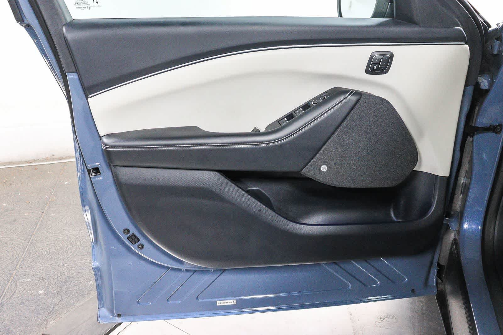 Used 2024 Ford Mustang Mach-E Premium RWD image 22