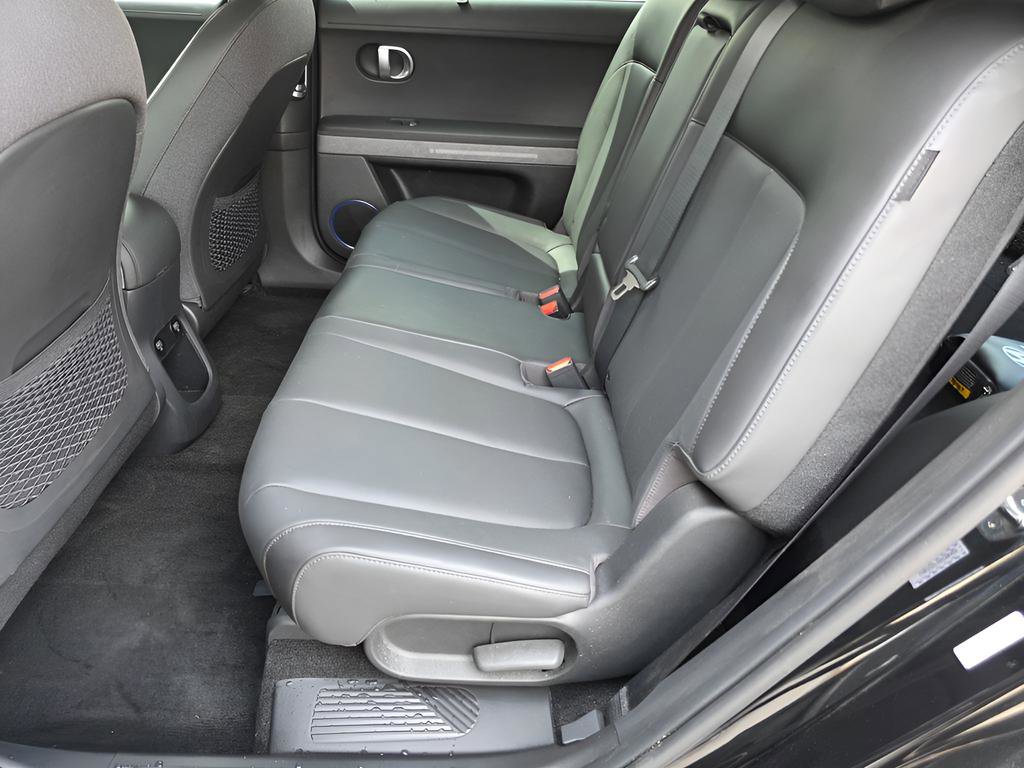 Certified 2024 Hyundai Ioniq 5 Limited image 16