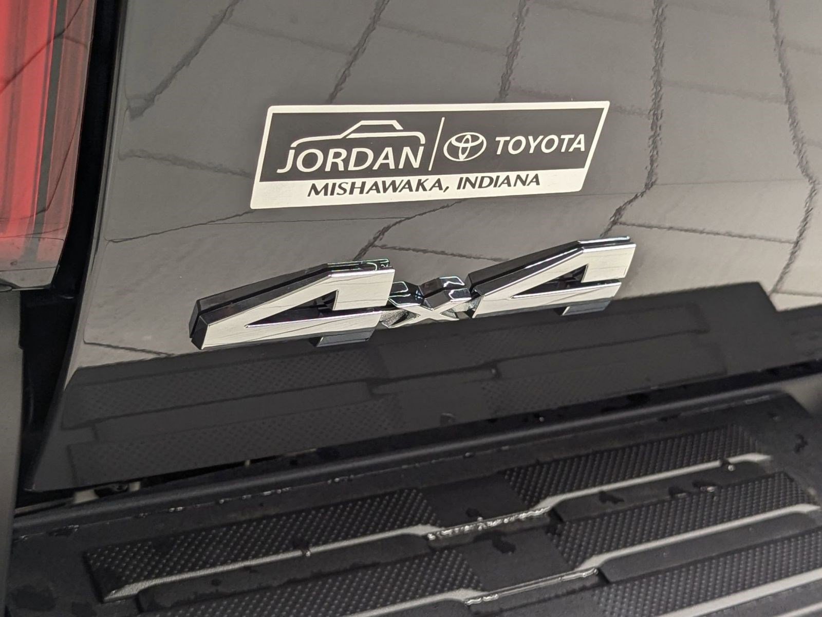 New 2025 Toyota Tacoma SR image 34