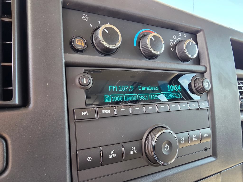 Used 2024 Chevrolet Express 3500 w/ Driver Convenience Package RWD image 16