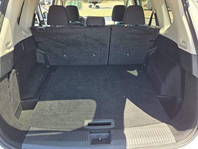 Used 2024 Nissan Rogue S FWD image 9