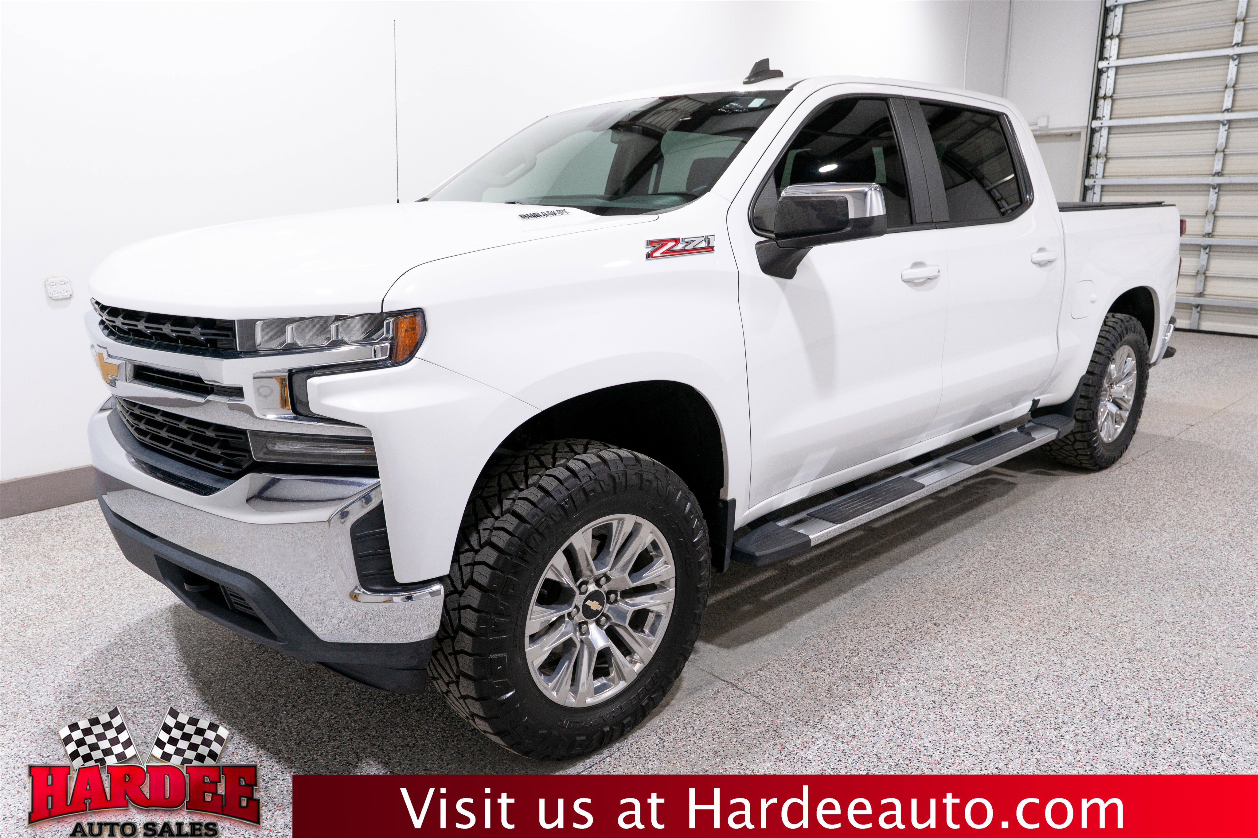 Used 2020 Chevrolet Silverado 1500 LT w/ All-Star Edition image 2