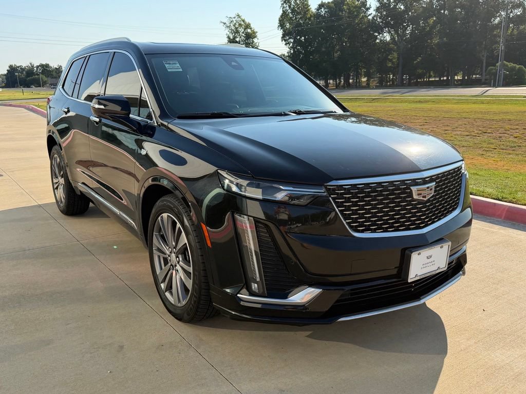 Used 2021 Cadillac XT6 Premium Luxury FWD image 9