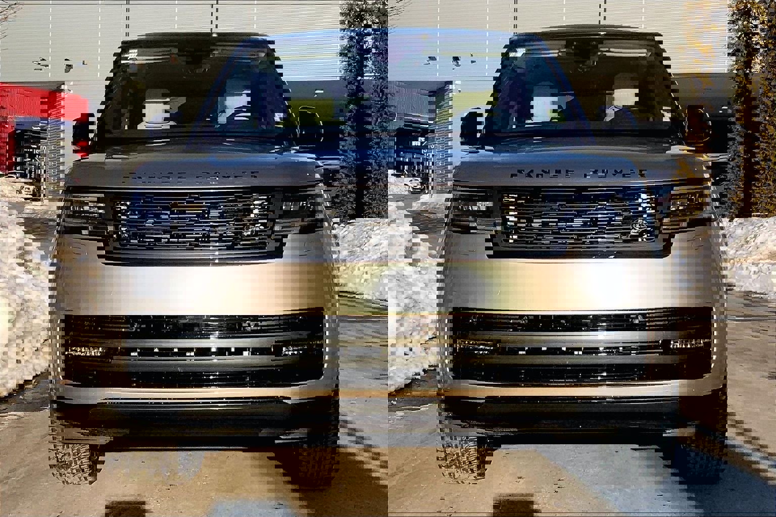 New 2026 Land Rover Range Rover SE image 3