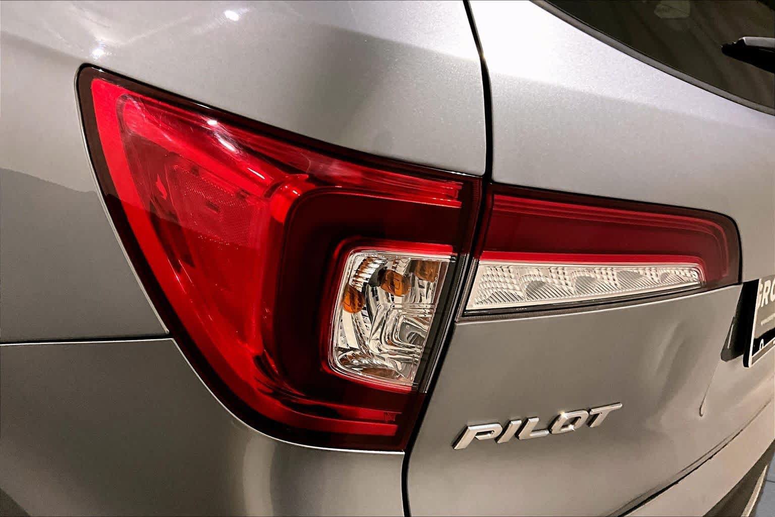 Used 2019 Honda Pilot EX-L image 27