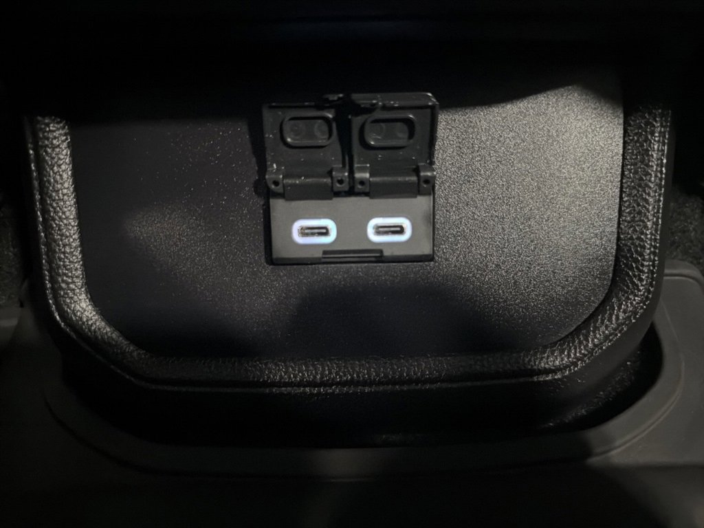 Used 2024 Toyota Highlander XLE image 34